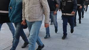 Diyarbakır’da yakalanan gri kategorideki teröristin teşhisiyle iş birlikçi 13 şüpheli yakalandı
