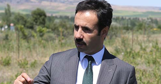 Saray Kaymakamı Ataman, sınır kapısında incelemelerde bulundu