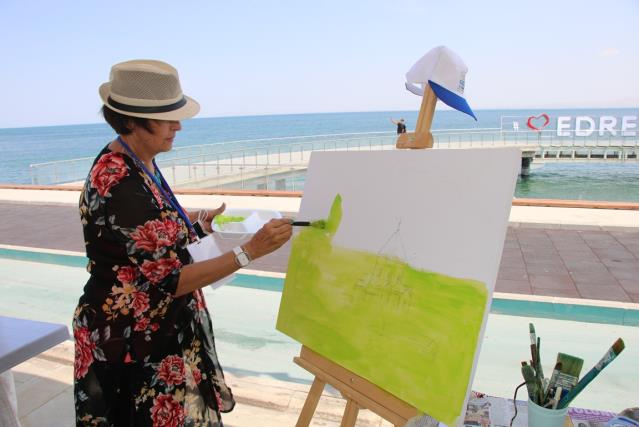 Edremit Belediyesi “Ulusal Resim Çalıştayı”yla sanatçıları Van’da buluşturdu