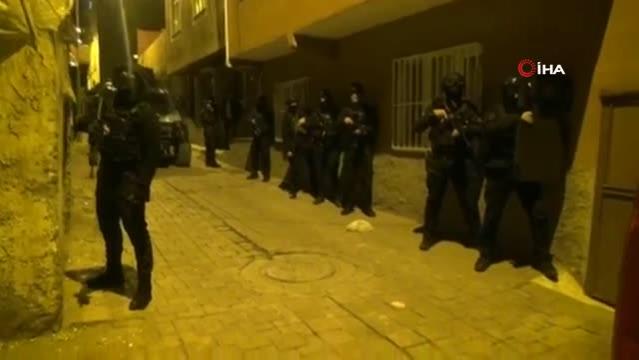 Diyarbakır’daki terör operasyonu gözaltı sayısı 19’a yükseldi
