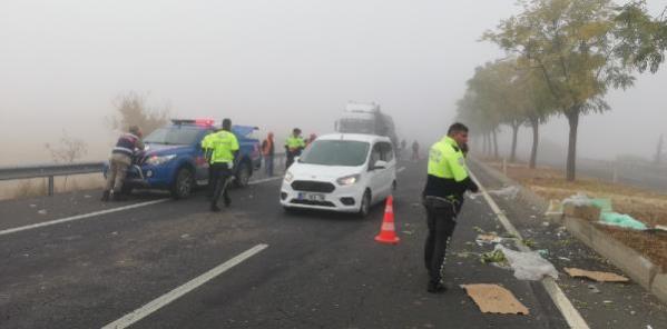 ŞANLIURFA’DA 2 TIR ÇARPIŞTI 1 YARALI