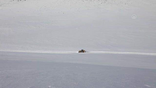 Etkili olan kar, kırsal bölgelerde hayatı olumsuz etkiledi