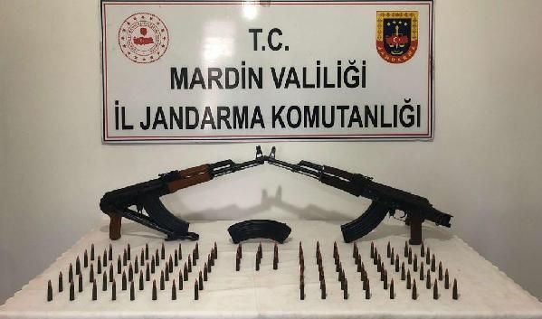 Durdurulan araçta silah ve mühimmat ele geçirildi