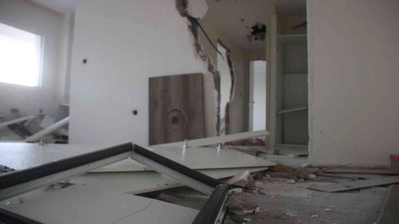 Diyarbakır’da kiracının evi inşaat alanına çevirerek ayrıldığı iddiası