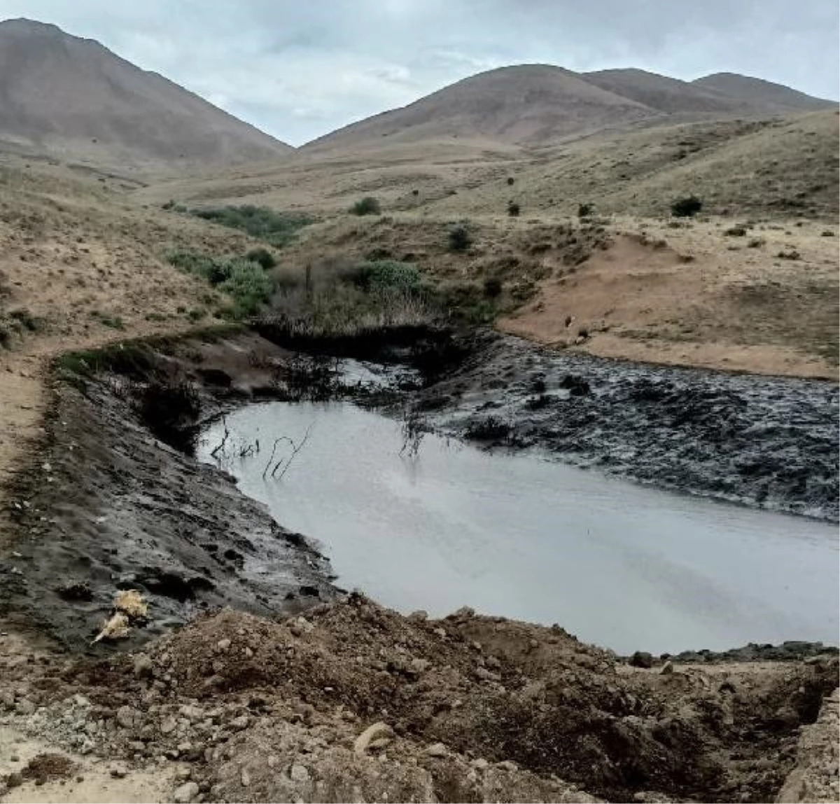 Erzurum’da hayvan sulama göletine giren 2 kız çocuğu boğuldu