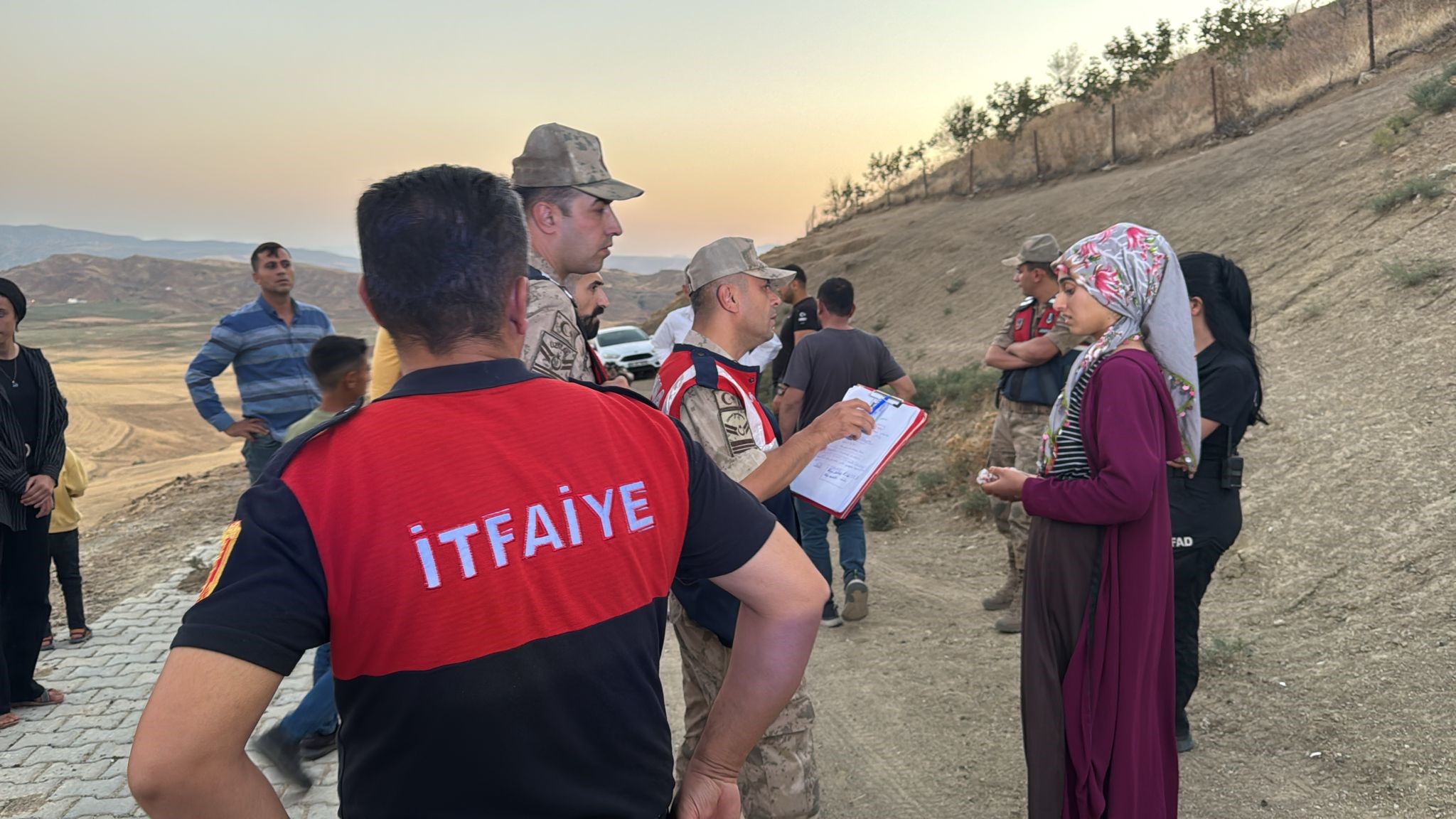 Siirt’te Kayıp 13 Yaşındaki Kız Çocuğu Fıstık Bahçesinde Bulundu