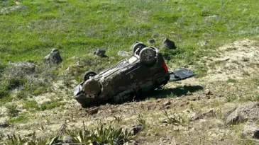 Muş’ta Kamyonet Takla Attı: 6 Yaralı