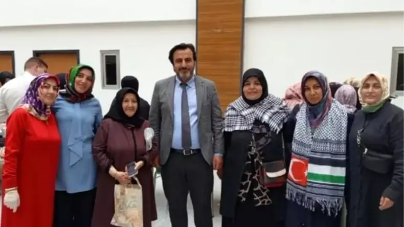 Van’dan Gazze’ye Hayır Çarşısı